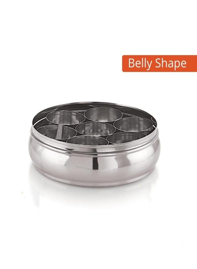 DARAZ علبة توابل ماسالا من داراز على شكل بطن من الفولاذ المقاوم للصدأ مع غطاء شفاف و7 حاويات وملعقة صغيرة (متوسطة الحجم). - Image 4